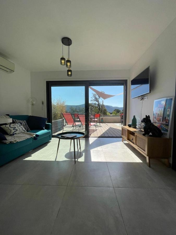Superbe Appartement Sur Le Port, Jacuzzi, Piscine ปอร์โต-เวคคีโอ ภายนอก รูปภาพ