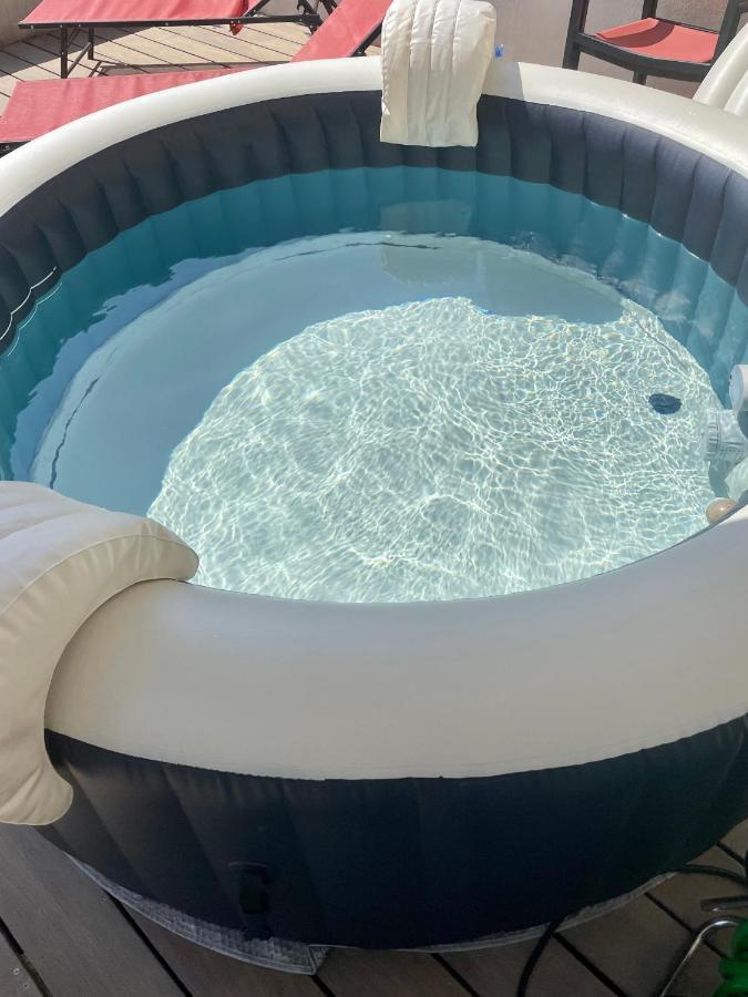 Superbe Appartement Sur Le Port, Jacuzzi, Piscine ปอร์โต-เวคคีโอ ภายนอก รูปภาพ